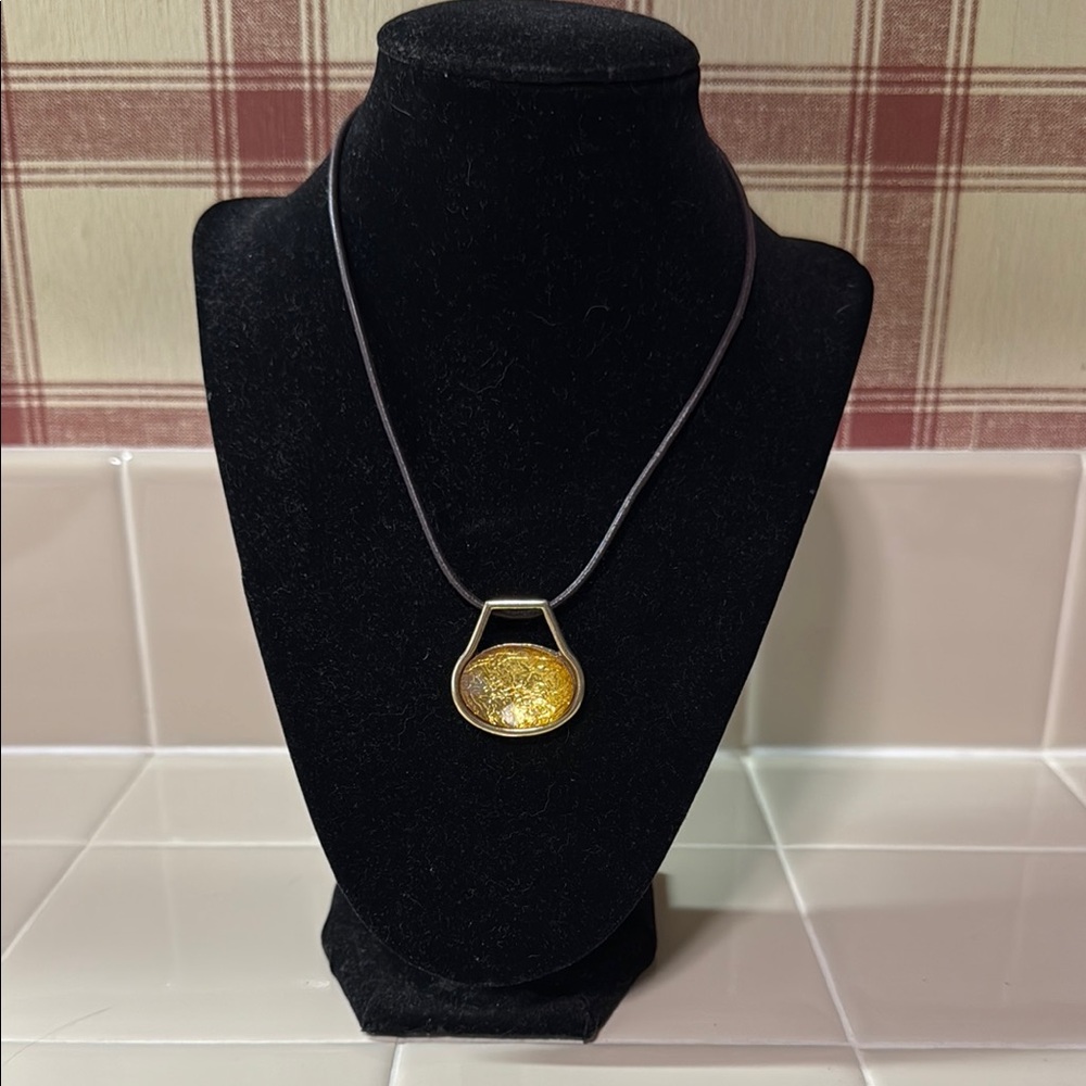 Gold Necklace with Pendant